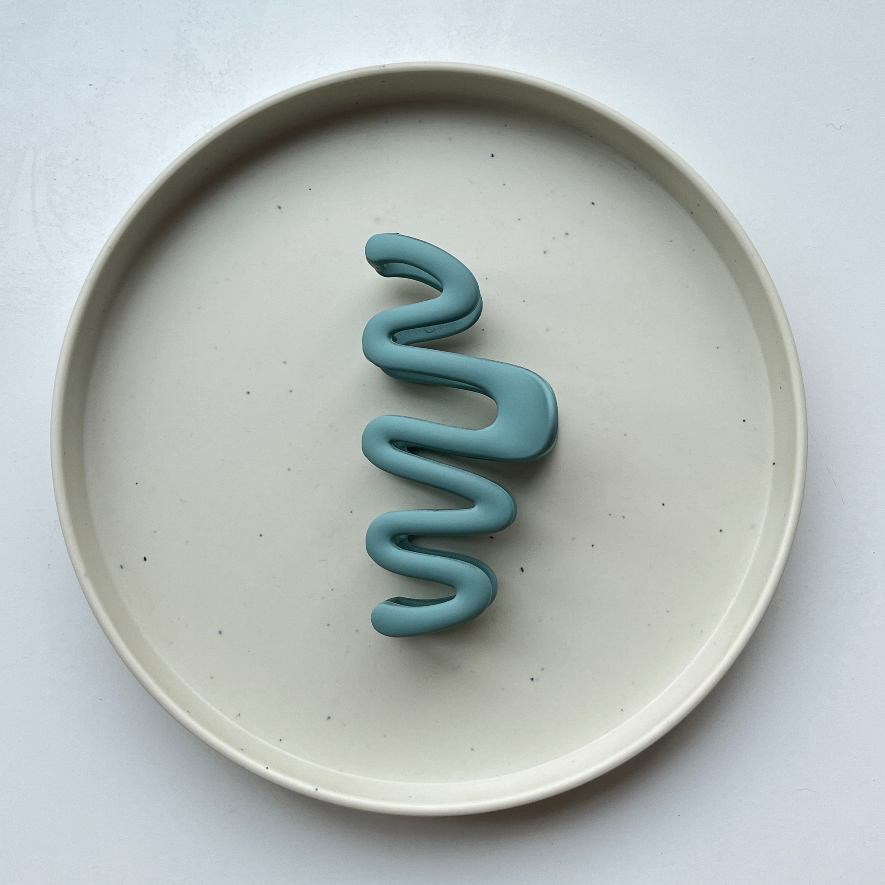 Wavy Swirl Large Hair Claw