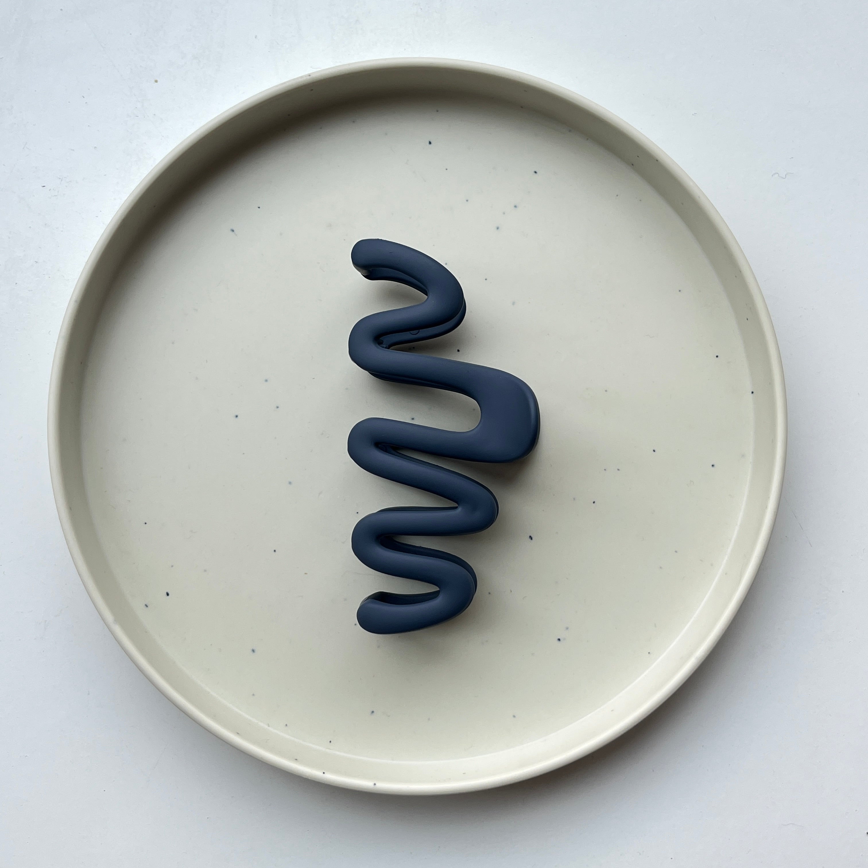 Wavy Swirl Large Hair Claw