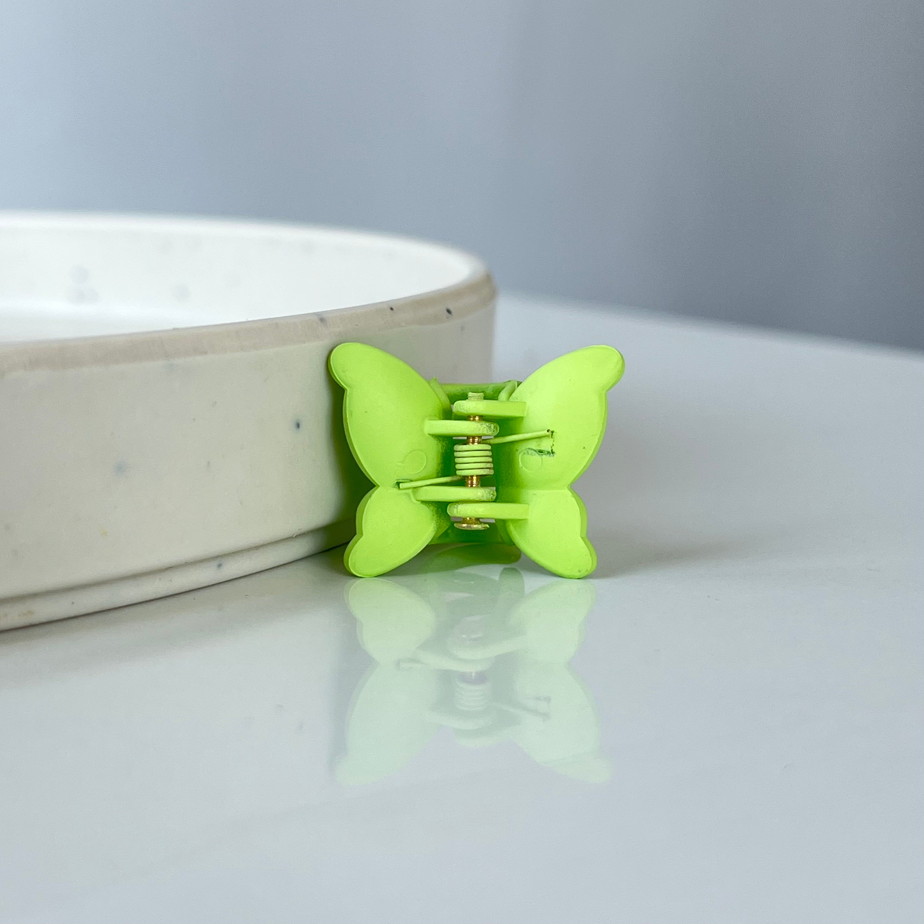 Mini Butterfly Claw Set - Set of 4, Adorable Butterfly Hair Clips for Kids