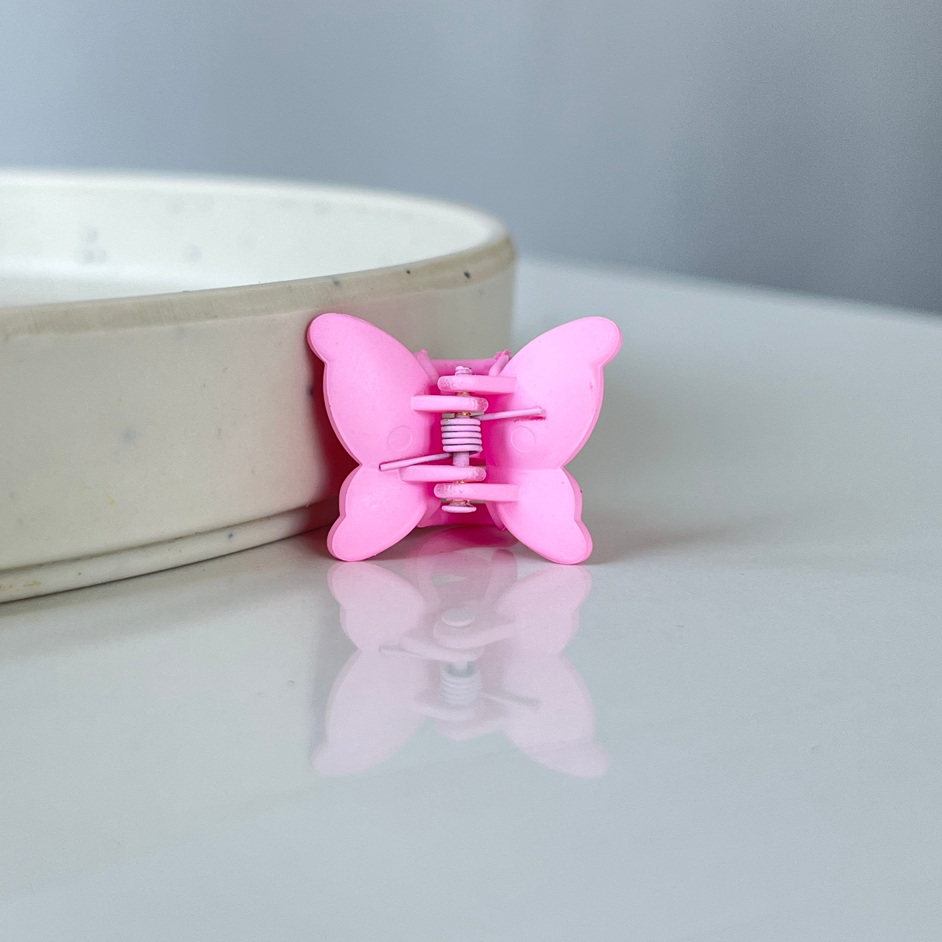 Mini Butterfly Claw Set - Set of 4, Adorable Butterfly Hair Clips for Kids