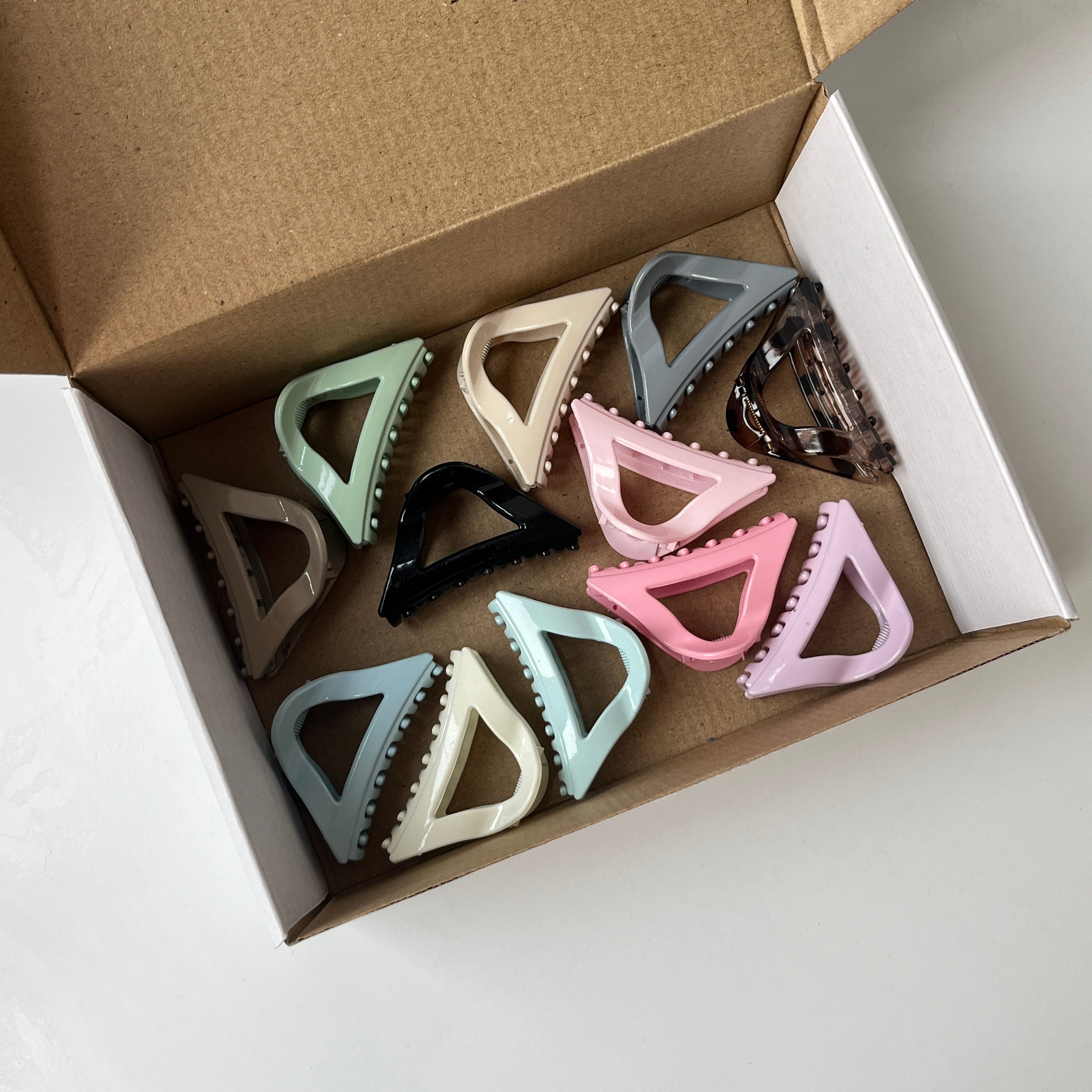 Triangle Grip Hair Claw Set (12 pcs)