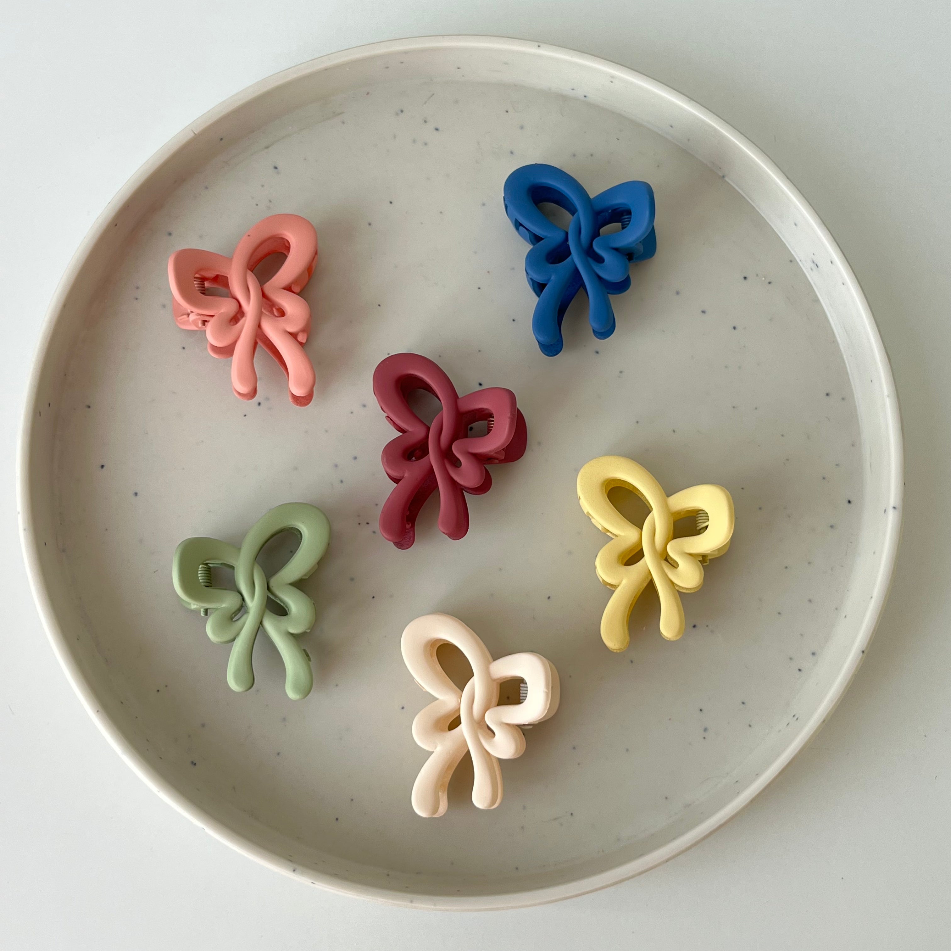 Matte small Butterfly Hair Claw – Set of 6