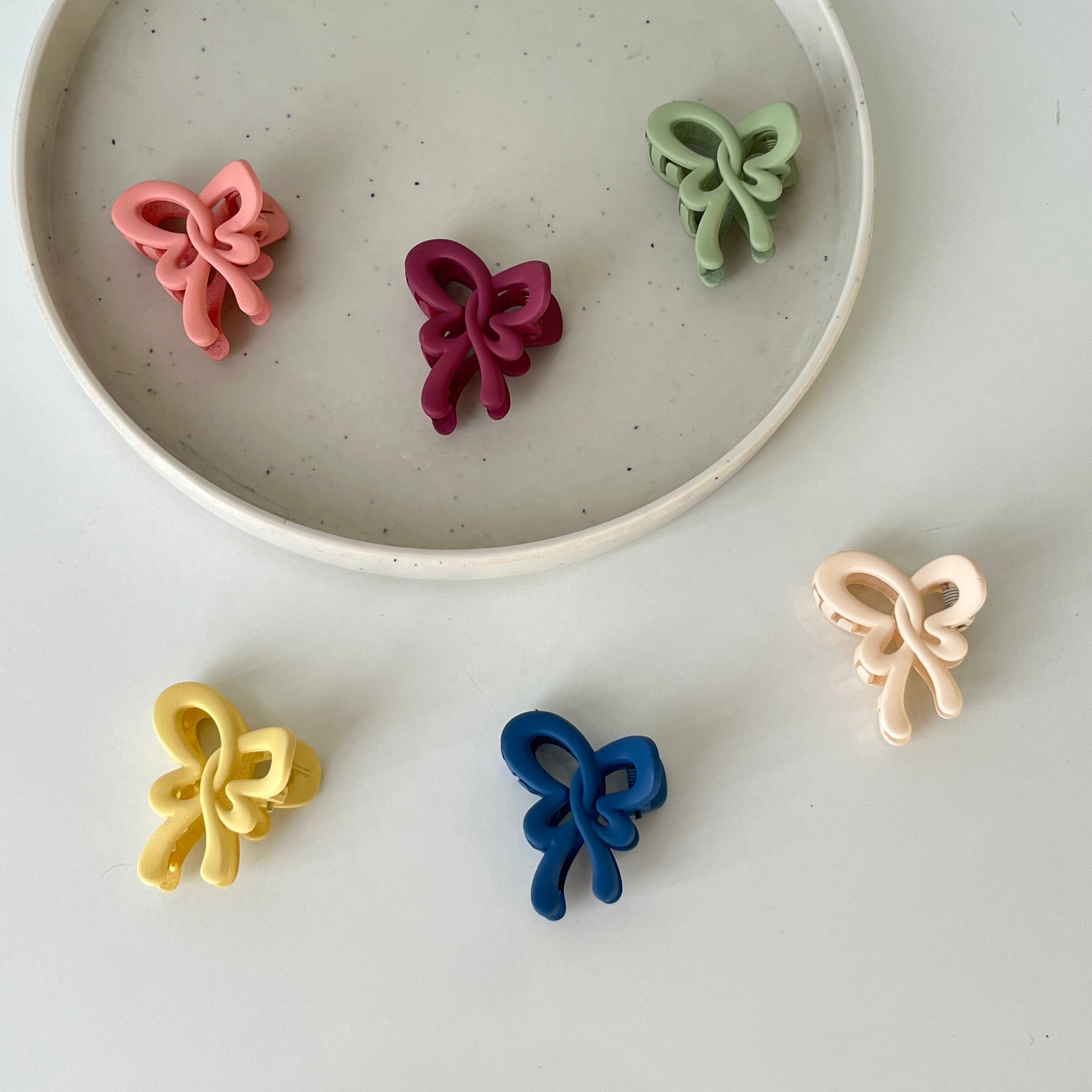 Matte small Butterfly Hair Claw – Set of 6