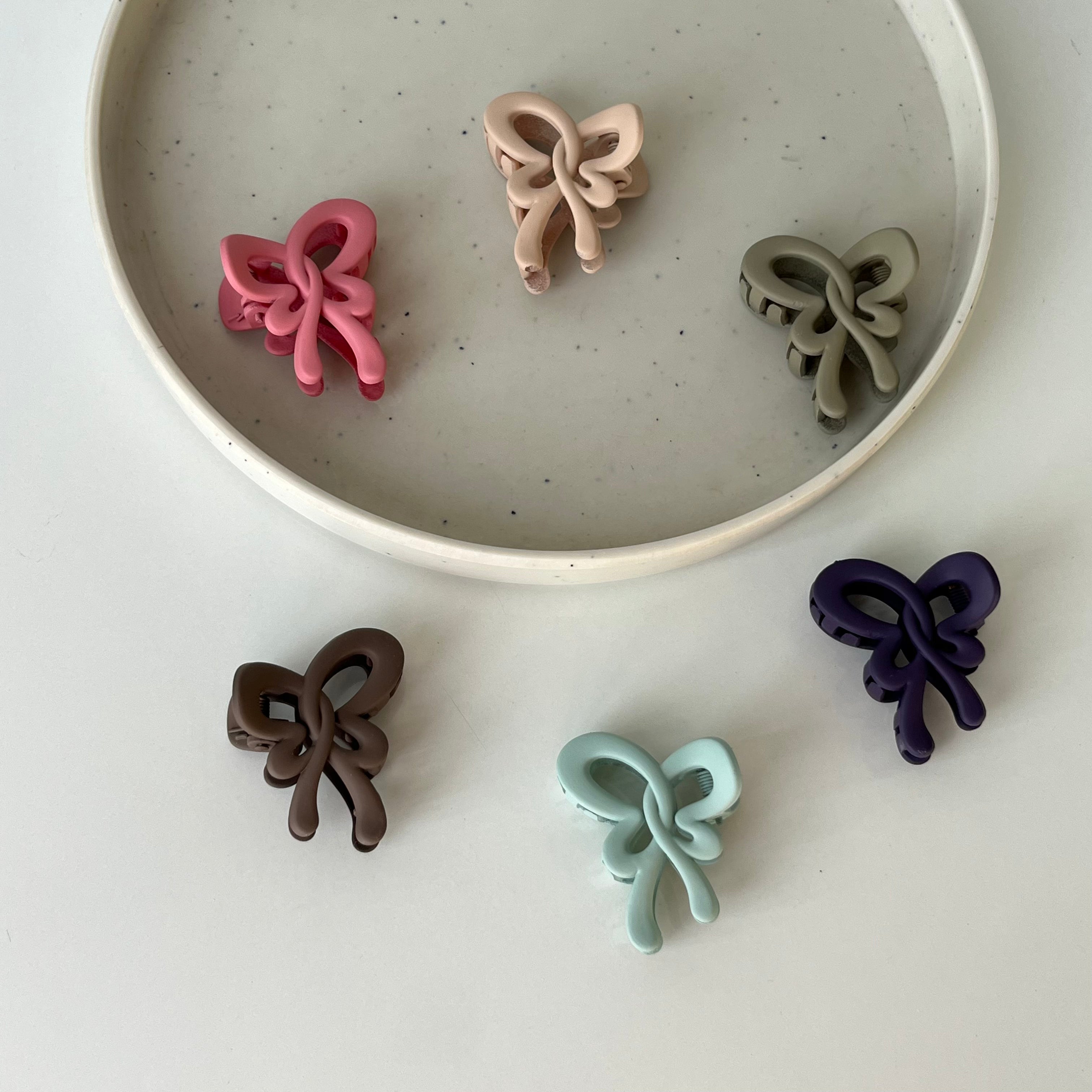 Matte small Butterfly Hair Claw – Set of 6