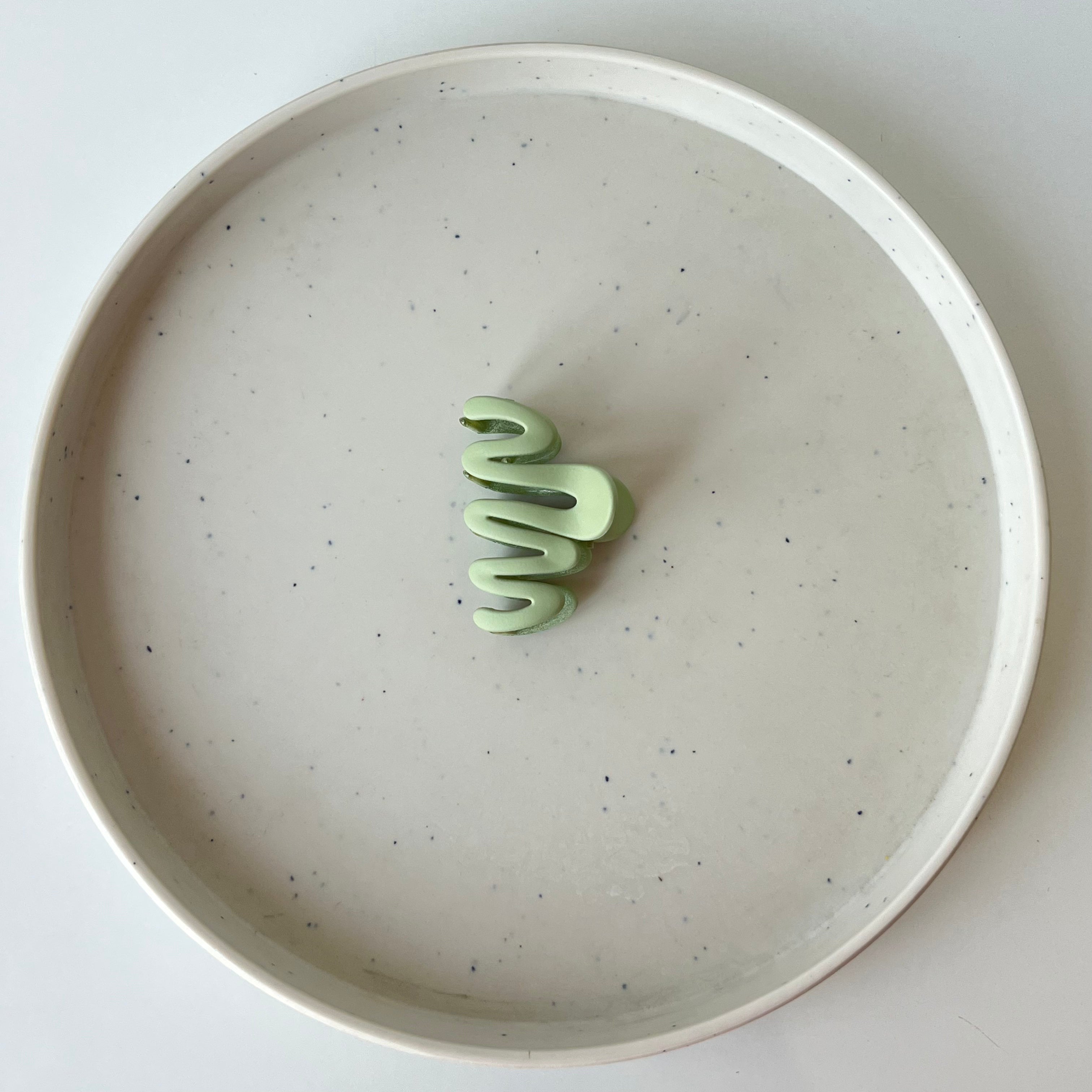 Matte Wave – Small Hair Claw