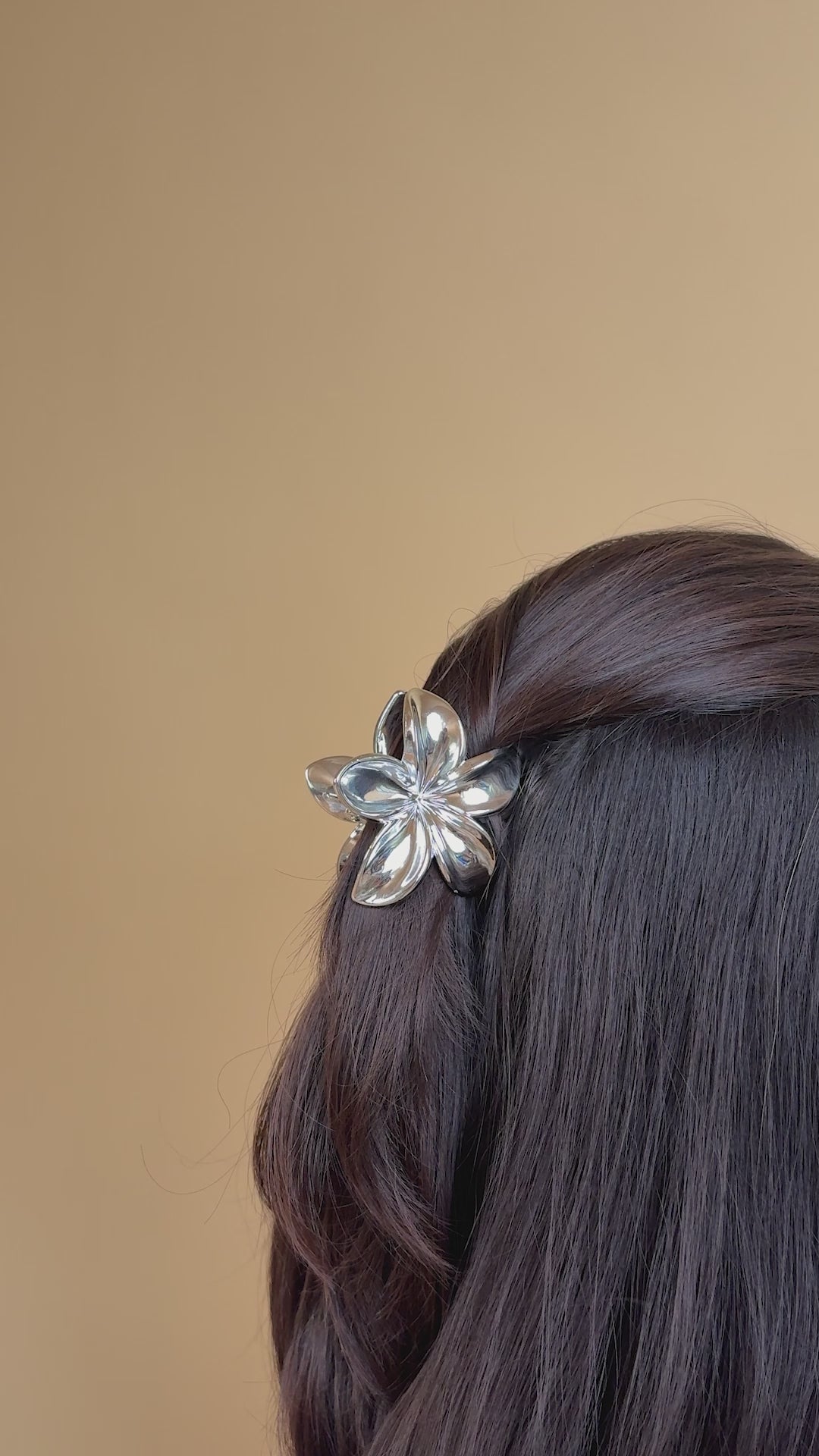 Chrome Silver Claw - Medium
