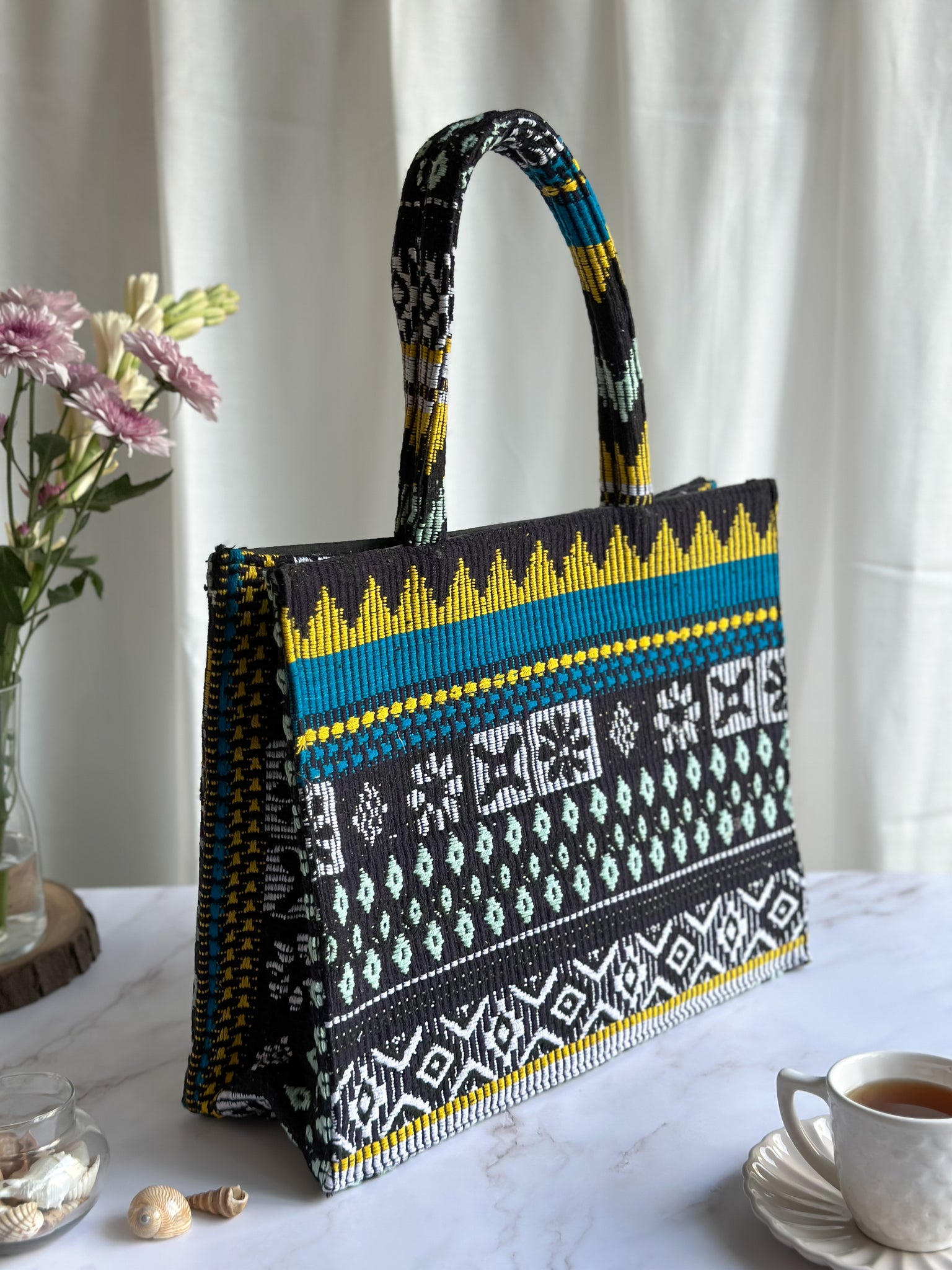 Houndstooth Vibrant Tote
